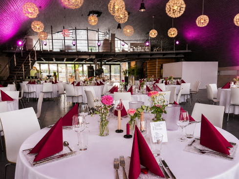 Drivingcenter , Hochzeiten, Firmenfeier, Abifeier,